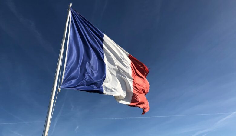 Quel est le pays le plus loin de la France