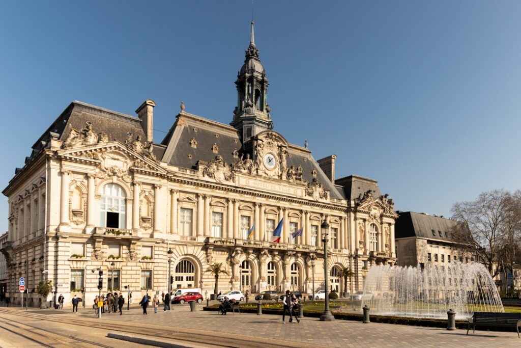 Quelle est la plus belle mairie de France